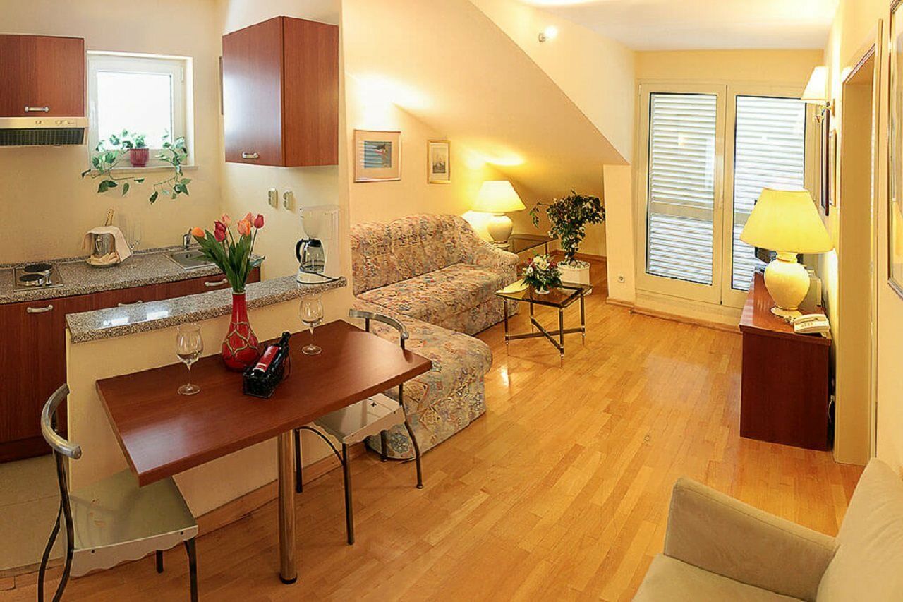 Apartel Park Osejava Makarska Exterior photo